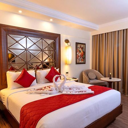 The Saibaba Hotel Τσενάι Εξωτερικό φωτογραφία