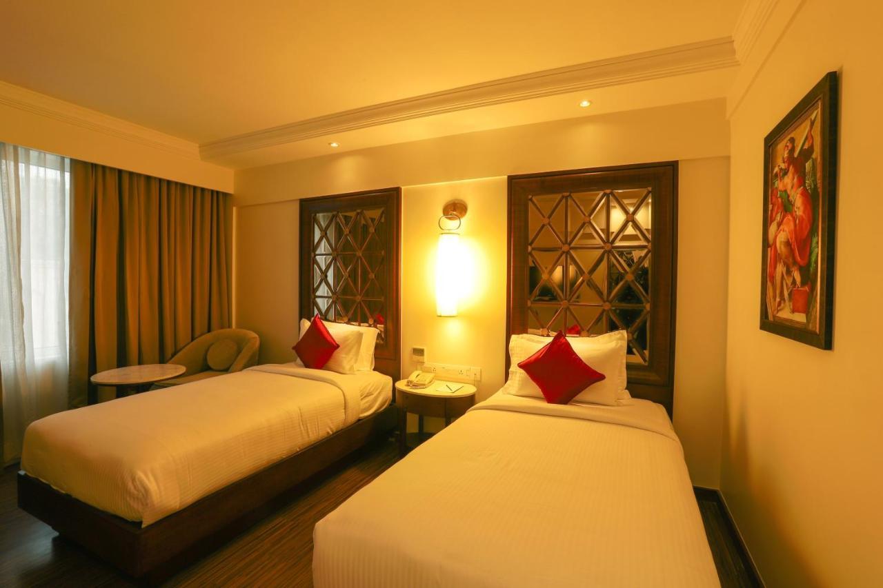 The Saibaba Hotel Τσενάι Εξωτερικό φωτογραφία