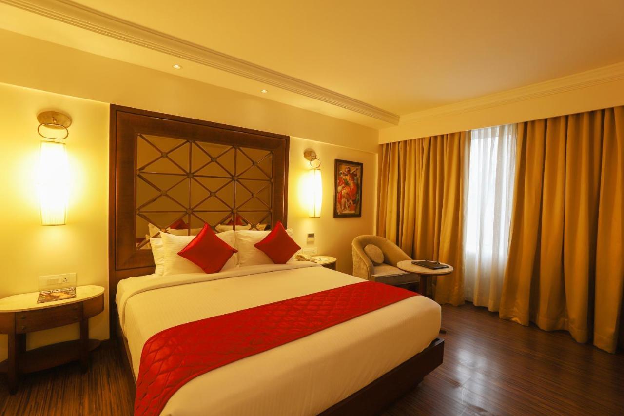 The Saibaba Hotel Τσενάι Εξωτερικό φωτογραφία
