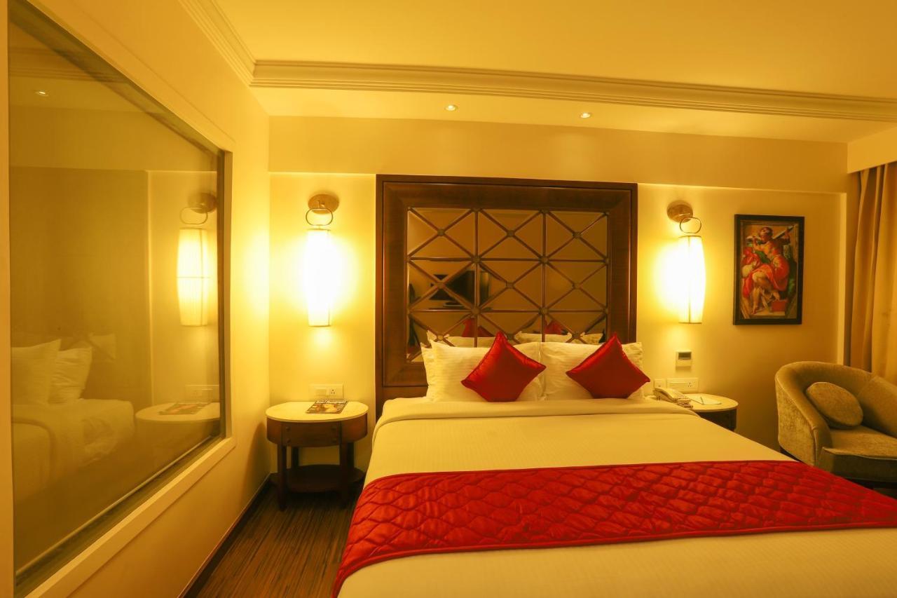 The Saibaba Hotel Τσενάι Εξωτερικό φωτογραφία