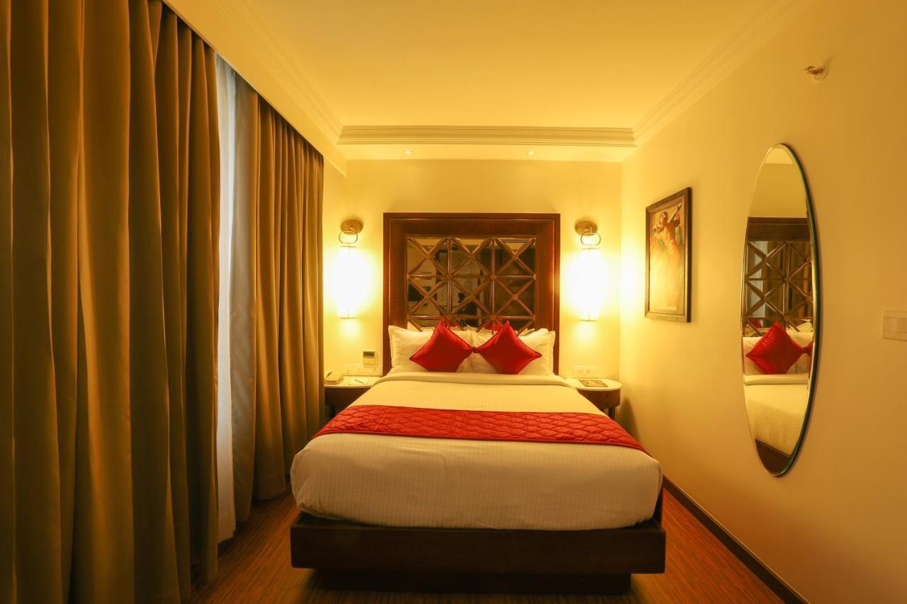 The Saibaba Hotel Τσενάι Εξωτερικό φωτογραφία